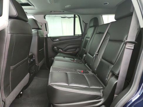 Used 2020 Chevrolet Tahoe LT w/ Luxury Package AWD/4WD image 26