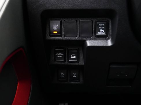 Used 2024 Nissan Frontier PRO-4X w/ Pro Premium Package image 29