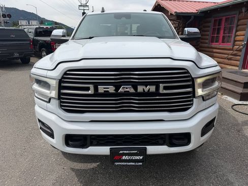 Used 2022 RAM 2500 Laramie AWD/4WD image 3
