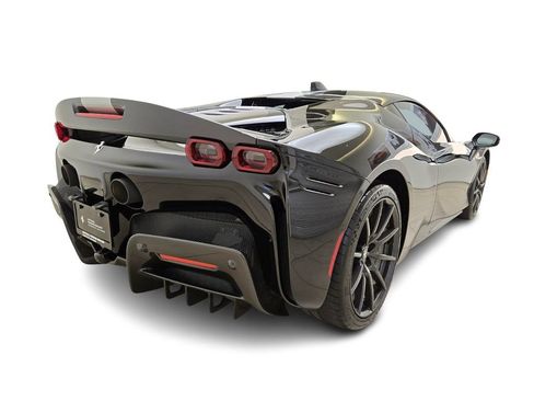 Used 2022 Ferrari SF90 Stradale AWD/4WD image 9