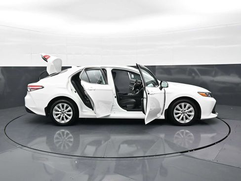 Used 2020 Toyota Camry LE w/ Cold Weather Package AWD/4WD image 35