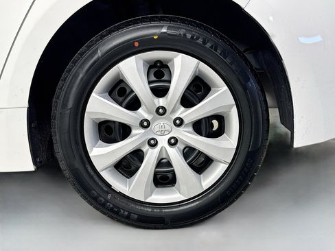 Certified 2024 Toyota Corolla LE FWD image 29