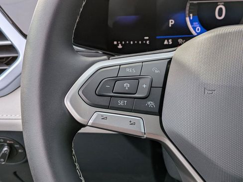 New 2026 Volkswagen Taos SE AWD/4WD image 20