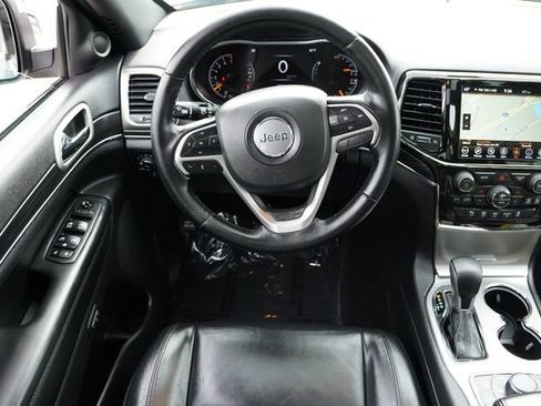 Certified 2021 Jeep Grand Cherokee Limited w/ Premium Lighting Group image 19