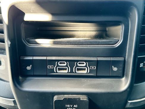 Used 2021 RAM 3500 Laramie image 26