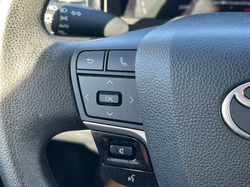 Used 2025 Toyota Camry LE image 34