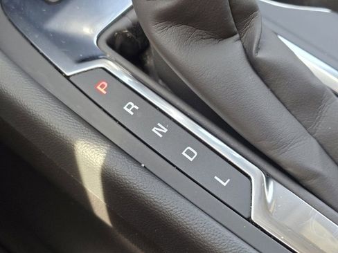 Used 2024 Chevrolet Equinox LT image 27