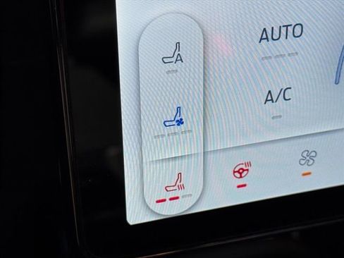 Used 2025 Ford Mustang Mach-E Premium w/ Sport Appearance Package image 21