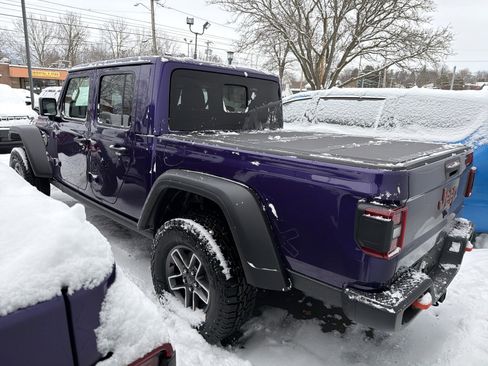 New 2026 Jeep Gladiator Mojave image 5