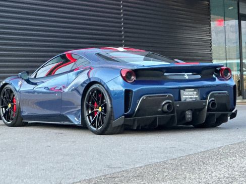 Used 2019 Ferrari 488 Pista Coupe image 3
