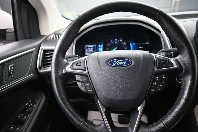 Used 2024 Ford Edge SEL AWD/4WD image 8