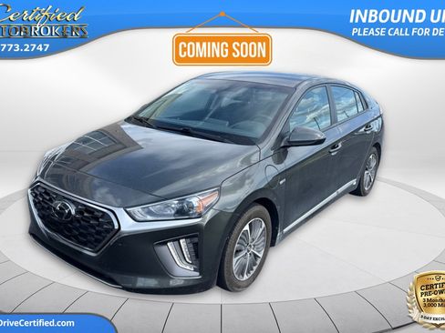 Used 2020 Hyundai Ioniq SE FWD image 1