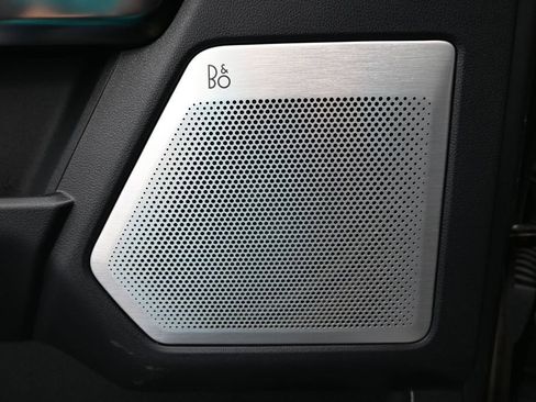 Used 2024 Ford F150 Platinum AWD/4WD image 5