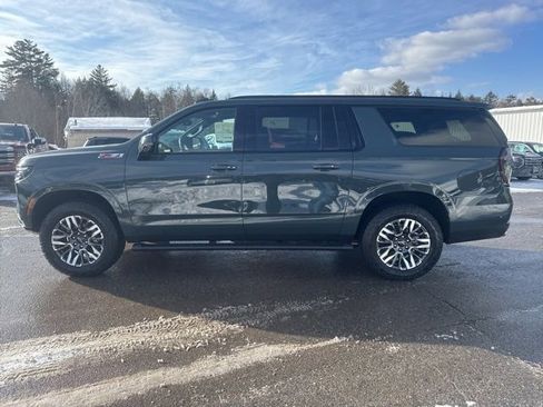 New 2026 Chevrolet Suburban Z71 w/ Comfort Package image 3