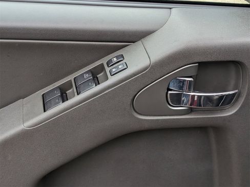 Certified 2021 Nissan Frontier PRO-4X w/ Pro-4x Utility Package image 24