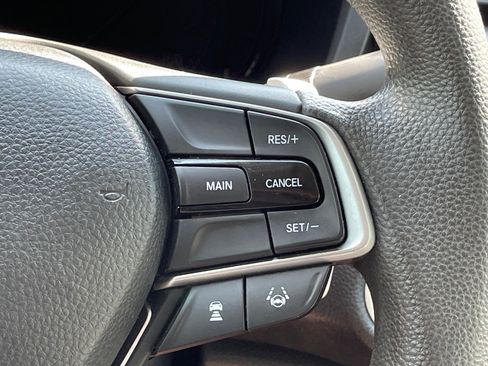Used 2020 Honda Insight EX image 12