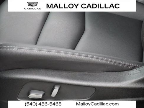 Used 2025 Cadillac XT5 Luxury w/ LPO, Floor Liner Package image 26