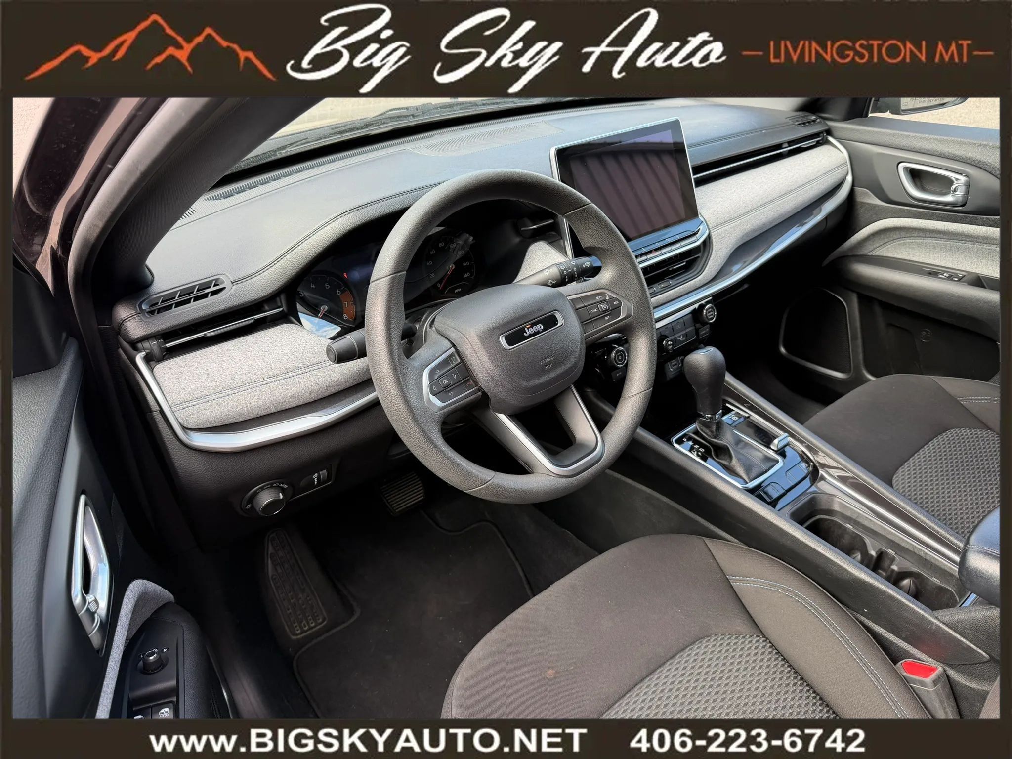 Used 2024 Jeep Compass Sport AWD/4WD image 12