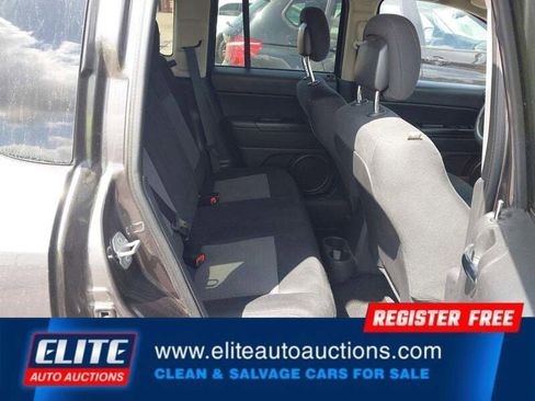 Used 2015 Jeep Compass Sport w/ Power Value Group image 15