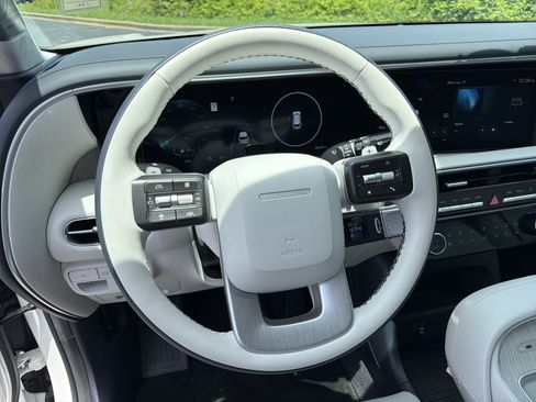 Used 2026 Hyundai Palisade Calligraphy FWD image 25