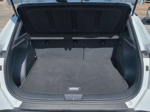 Used 2024 Hyundai Kona SEL FWD image 25