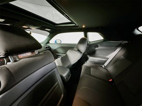 Used 2023 Dodge Challenger R/T Scat Pack image 4