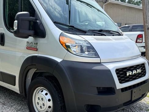 Used 2020 RAM ProMaster 2500 FWD image 2