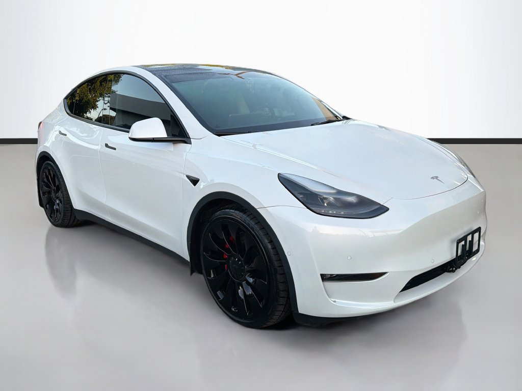 Used 2022 Tesla Model Y Performance AWD/4WD image 1