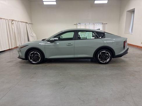 Used 2025 Kia K4 EX image 5