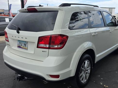 Used 2016 Dodge Journey SXT w/ Premium Group FWD image 5