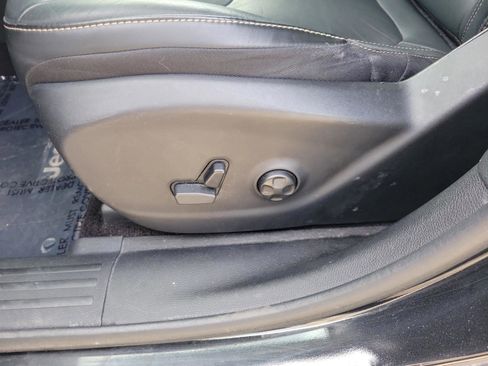 Used 2016 Jeep Cherokee Limited image 30