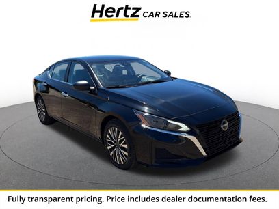 Used 2025 Nissan Altima 2.5 SV