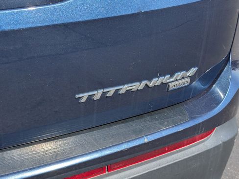 Used 2017 Ford Edge Titanium w/ Equipment Group 301A image 23