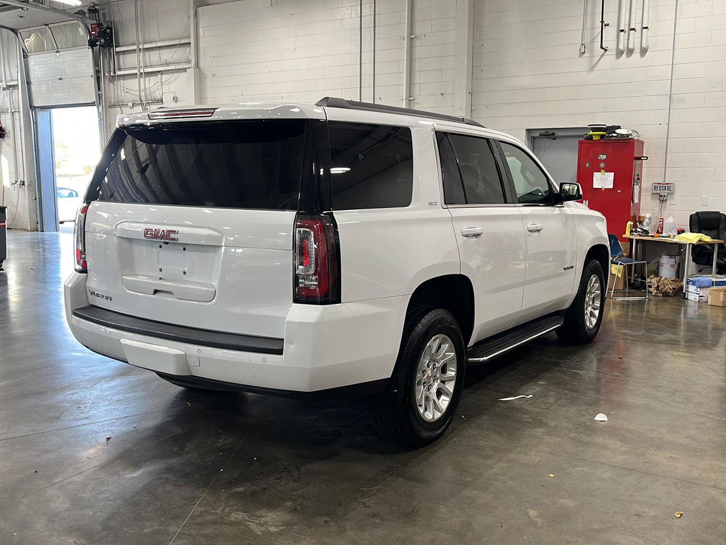 Used 2020 GMC Yukon SLT AWD/4WD image 6
