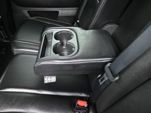 Used 2024 Nissan Pathfinder SL image 23