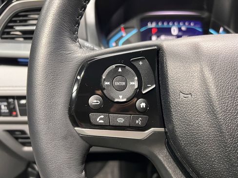 Used 2023 Honda Odyssey Touring image 19