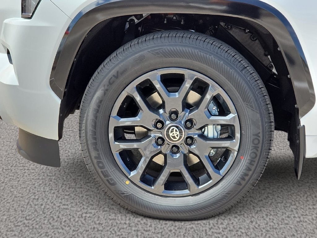 New 2026 Toyota Sequoia Platinum AWD/4WD image 9