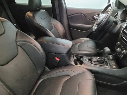 Used 2020 Jeep Cherokee Limited AWD/4WD image 21