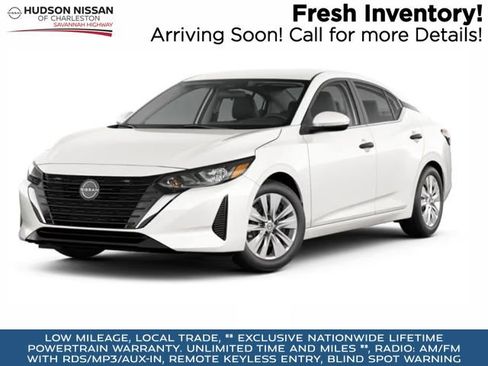 Used 2025 Nissan Sentra S image 1