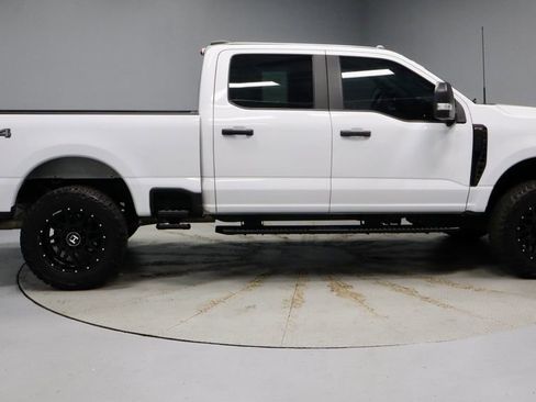 Certified 2024 Ford F250 XL w/ STX Appearance Package AWD/4WD image 5