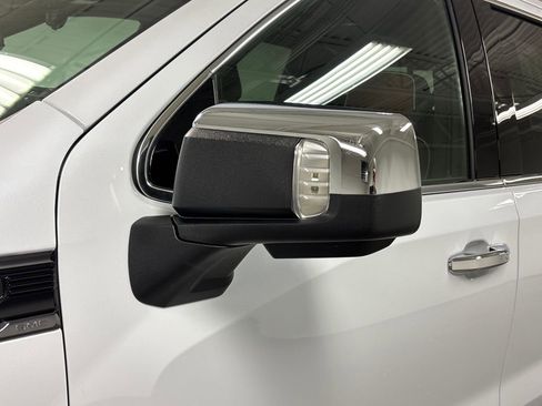 New 2026 GMC Sierra 1500 Denali Ultimate w/ LPO, Black Badging Package image 11