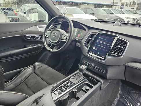 Used 2017 Volvo XC90 T6 R-Design w/ Vision Package image 10