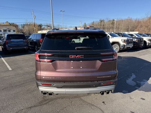 New 2026 GMC Acadia Elevation image 4