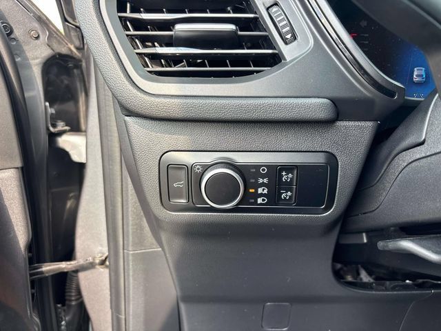 Used 2024 Ford Escape ST-Line AWD/4WD image 18