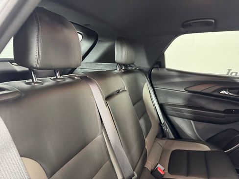 Used 2024 Chevrolet TrailBlazer ACTIV w/ Driver Confidence Package image 25