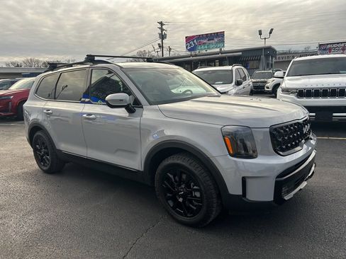 Used 2024 Kia Telluride SX Prestige X-Pro image 2