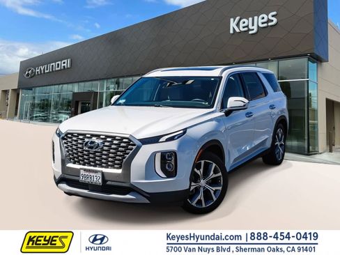 Used 2022 Hyundai Palisade SEL w/ Premium Package FWD image 1