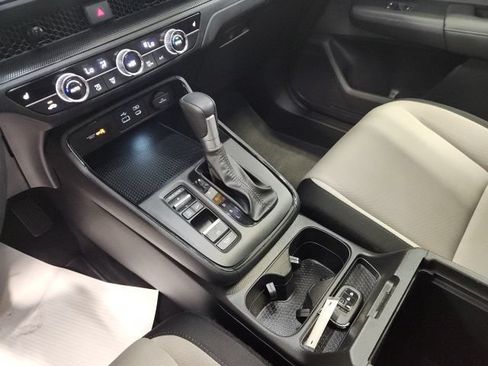 Used 2025 Honda CR-V EX image 16