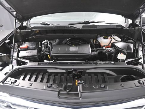 Used 2024 Chevrolet Silverado 1500 LTZ image 19