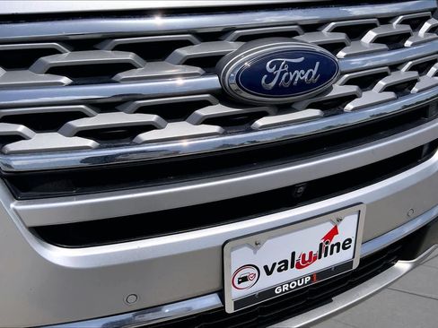 Used 2019 Ford Explorer Limited w/ Class III Trailer Tow Package FWD image 29